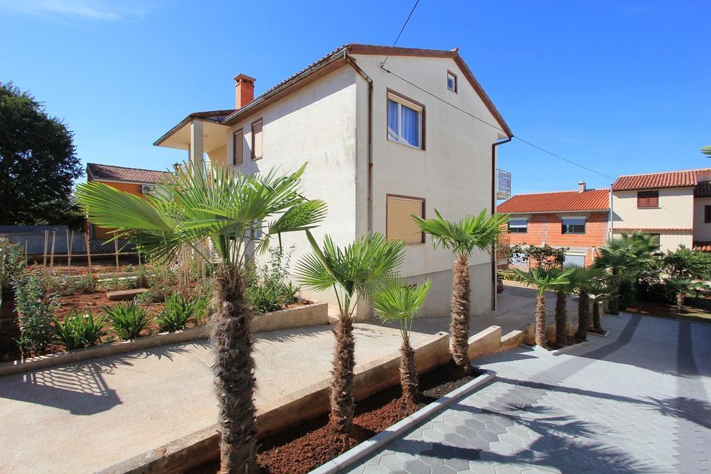 Apartments Orlic Medulin Extérieur photo